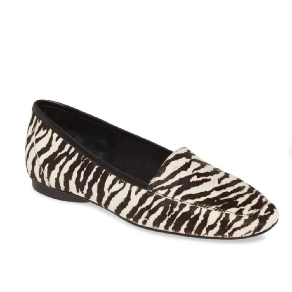 Donald J. Pliner Deedee Genuine Calf Hair Flats - Picture 1 of 5